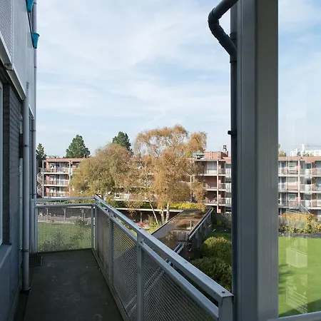 Bed & Breakfast North Apartment Amsterdam *